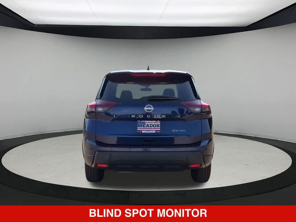 Used 2024 Nissan Rogue SV AWD/4WD image 6