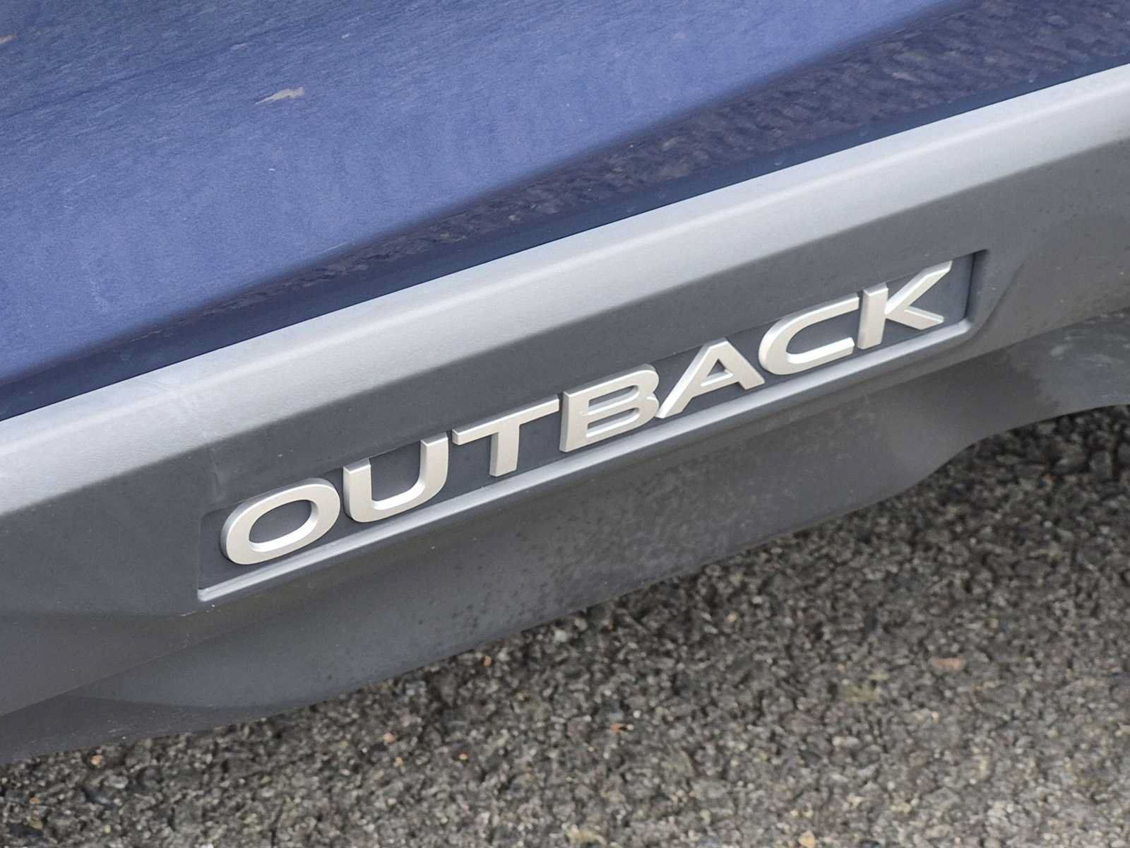 Used 2020 Subaru Outback Limited w/ Popular Package #2 AWD/4WD image 13