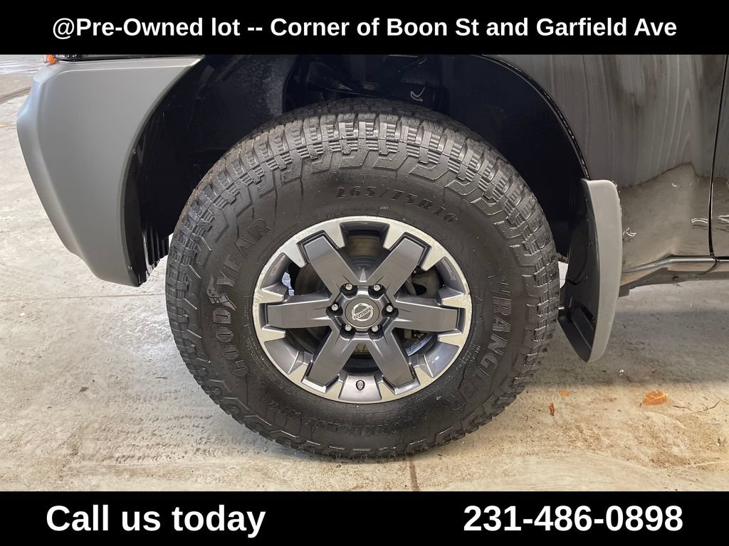 Used 2015 Nissan Xterra PRO-4X AWD/4WD image 16