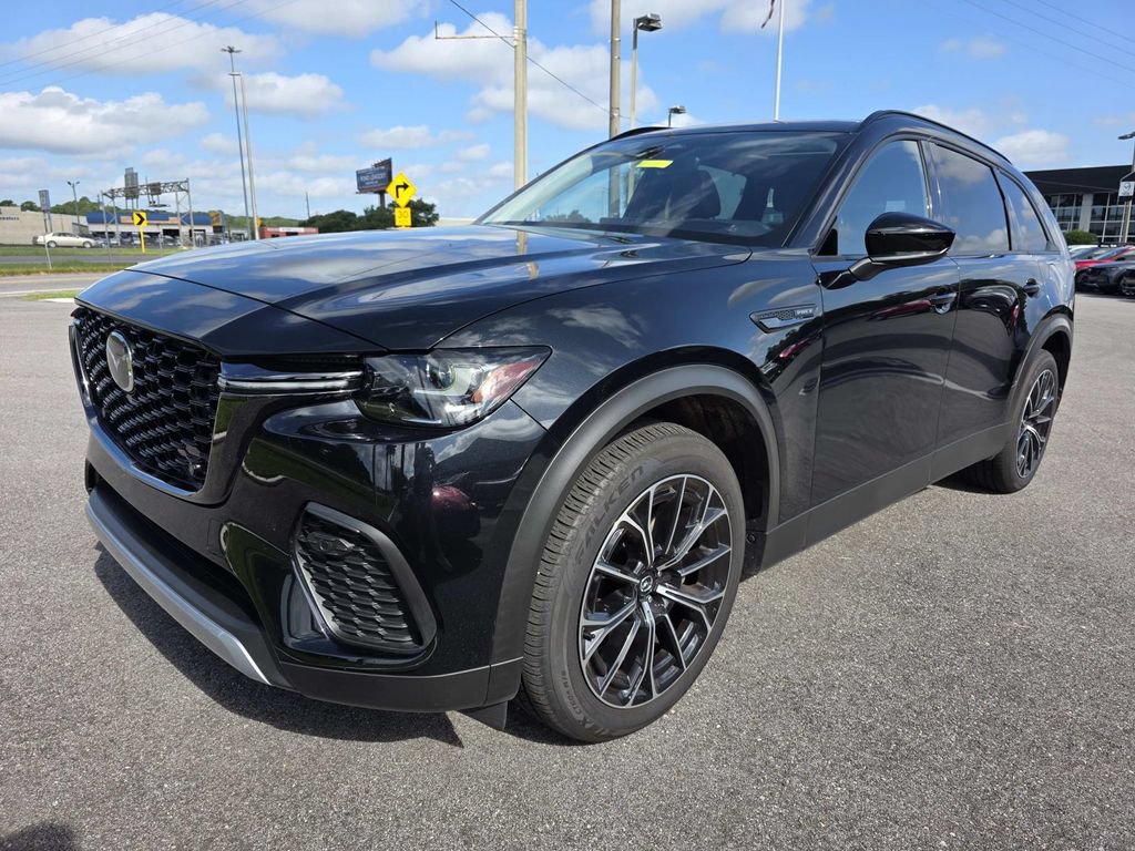 Certified 2025 MAZDA CX-70 Plug-In Hybrid w/ Premium Pkg AWD/4WD image 5