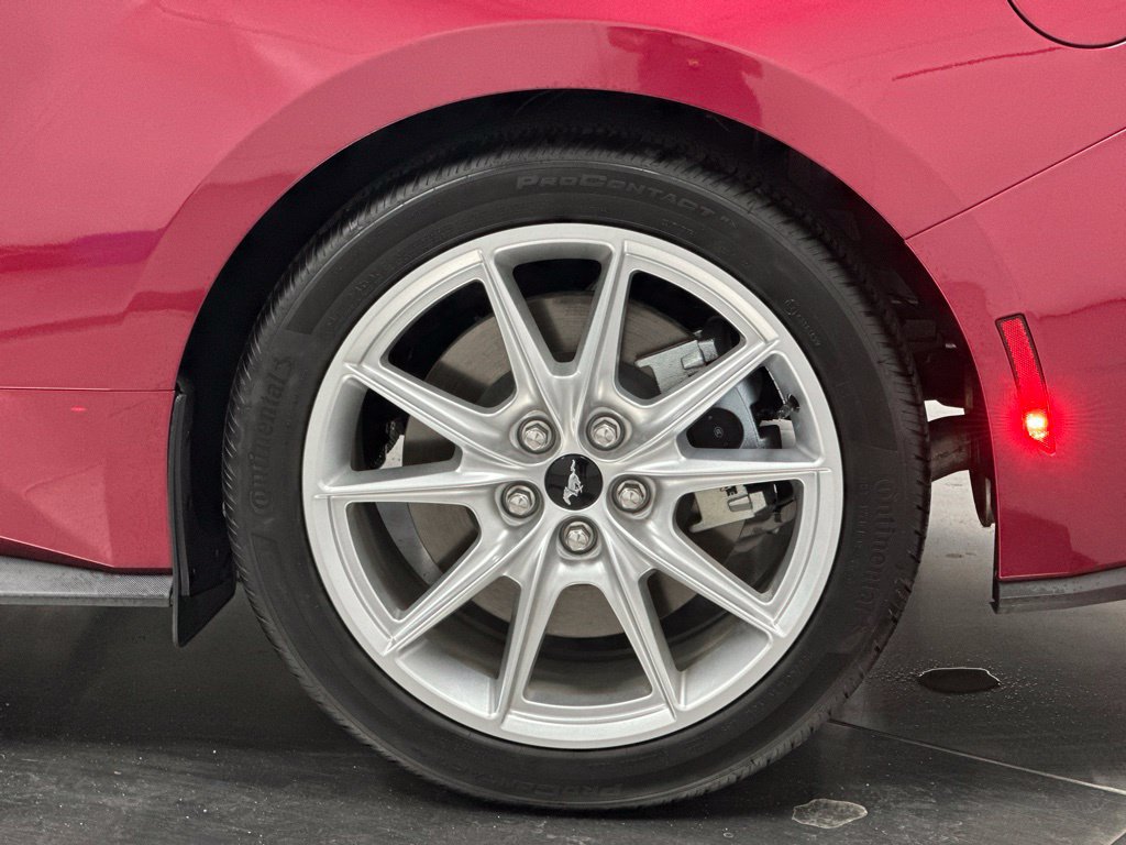 Used 2025 Ford Mustang GT Premium RWD image 24