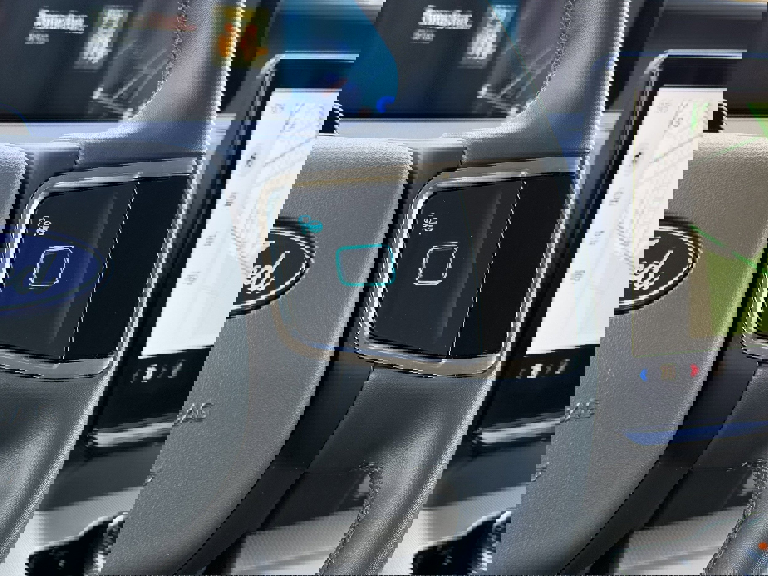 Used 2025 Ford Expedition Max Active image 17