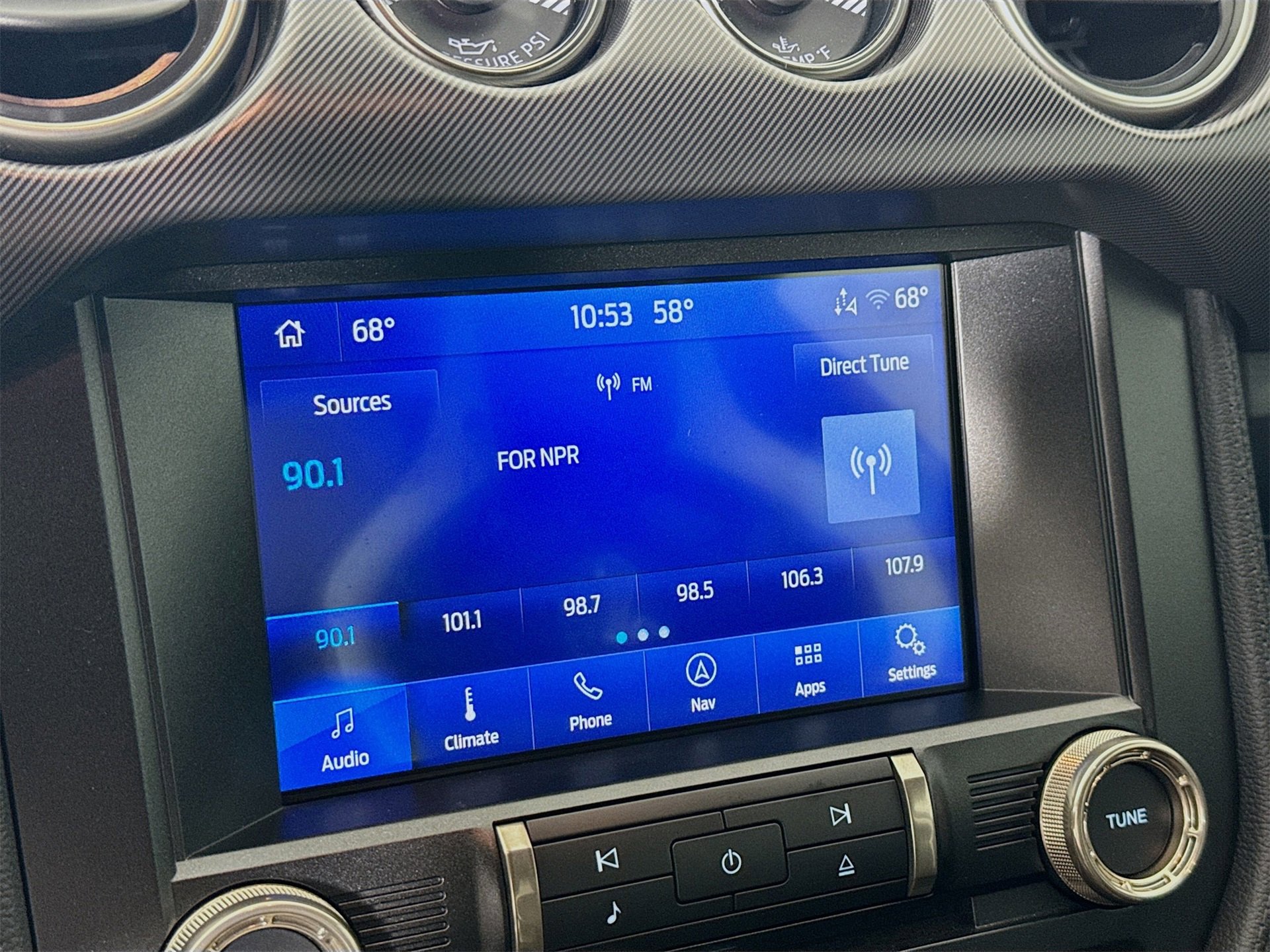 Used 2020 Ford Mustang Shelby GT500 w/ Technology Package image 16