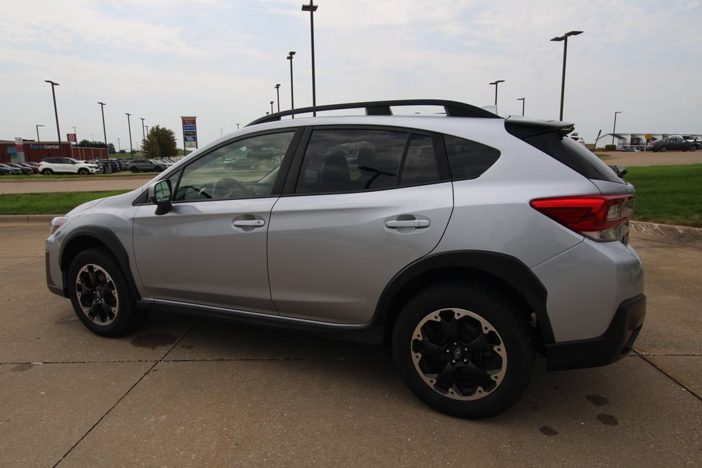 Used 2022 Subaru Crosstrek 2.0i Premium AWD/4WD image 15