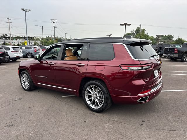 Used 2025 Jeep Grand Cherokee L Summit AWD/4WD image 4