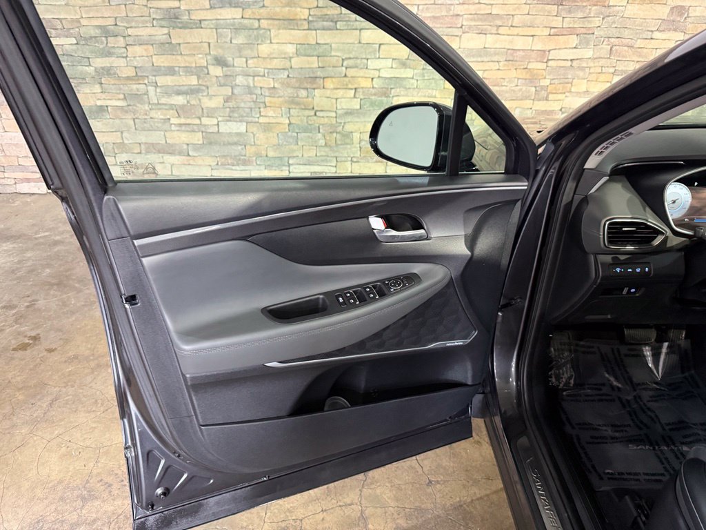 Used 2021 Hyundai Santa Fe SEL w/ Convenience + Premium Package FWD image 11
