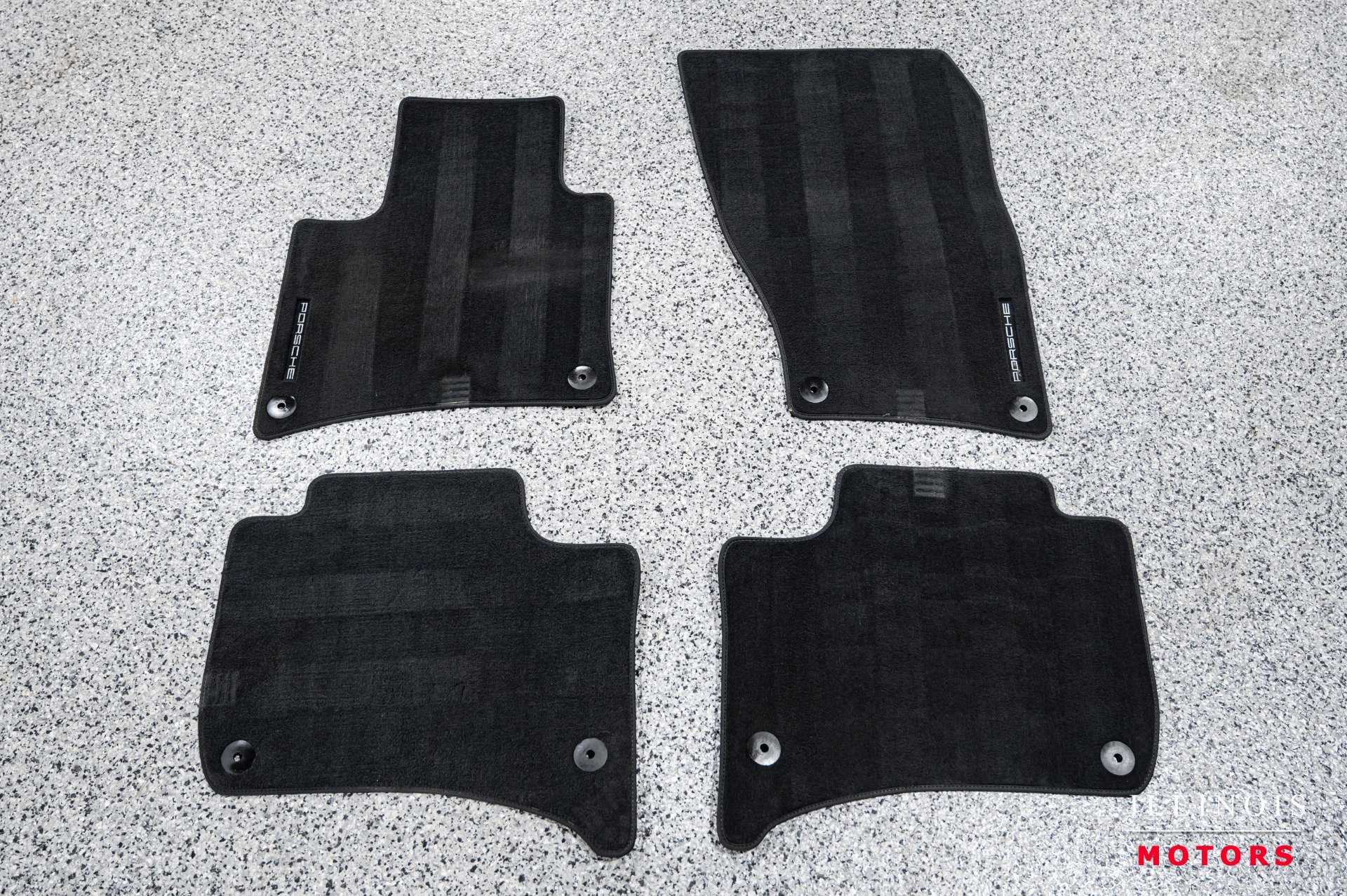 Used 2016 Porsche Cayenne S image 37