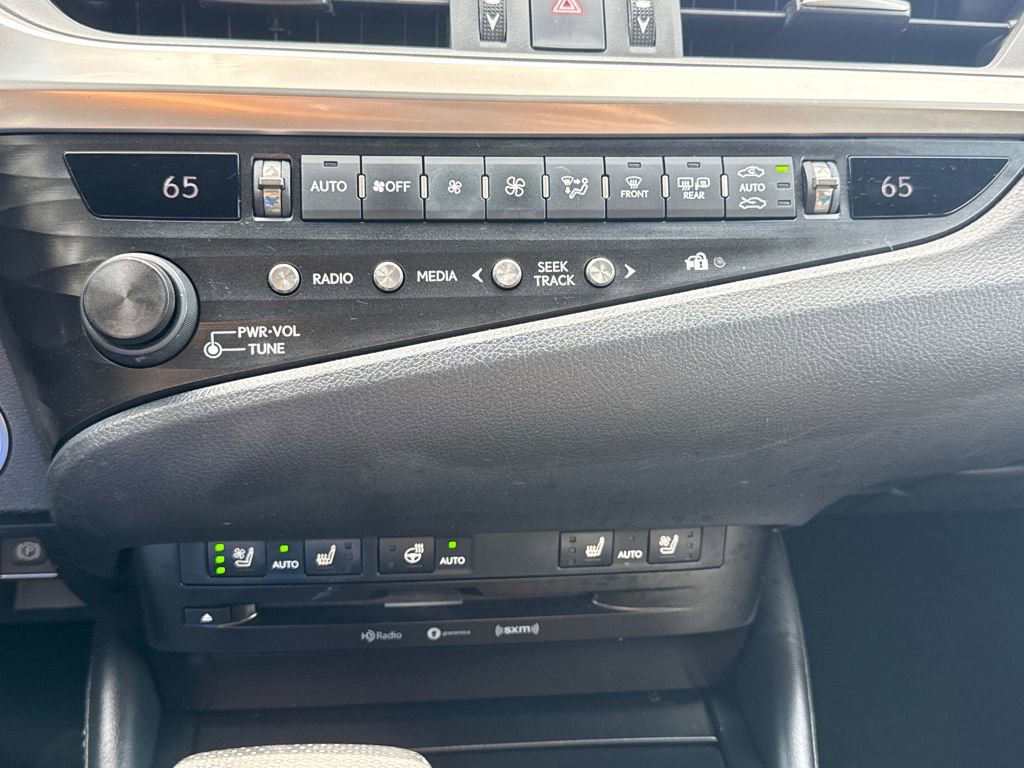 Used 2019 Lexus ES 350 F Sport w/ Accessory Package 2 image 22