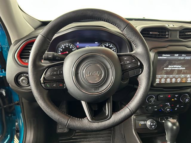 Used 2022 Jeep Renegade Trailhawk image 15