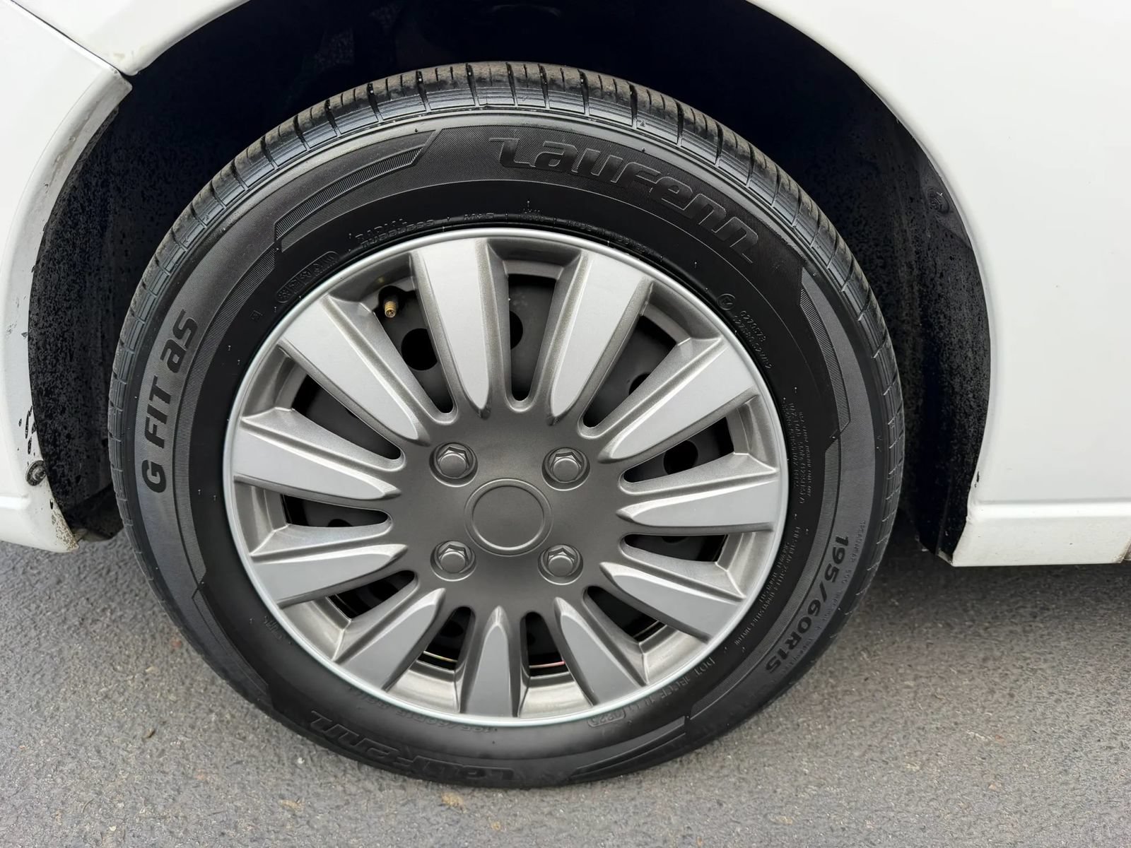 Used 2007 Ford Focus S FWD image 25