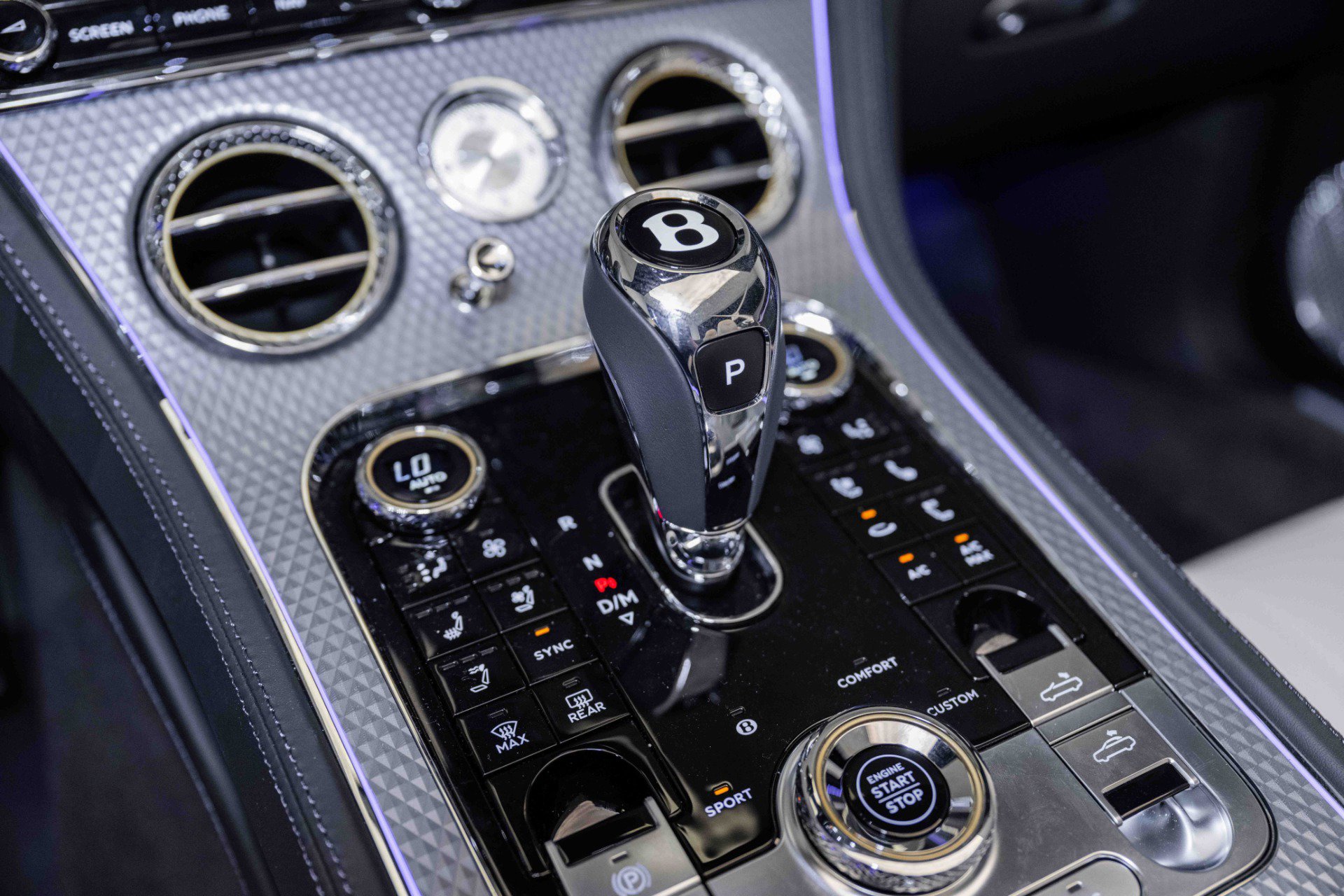 Used 2024 Bentley Continental GT Mulliner image 34