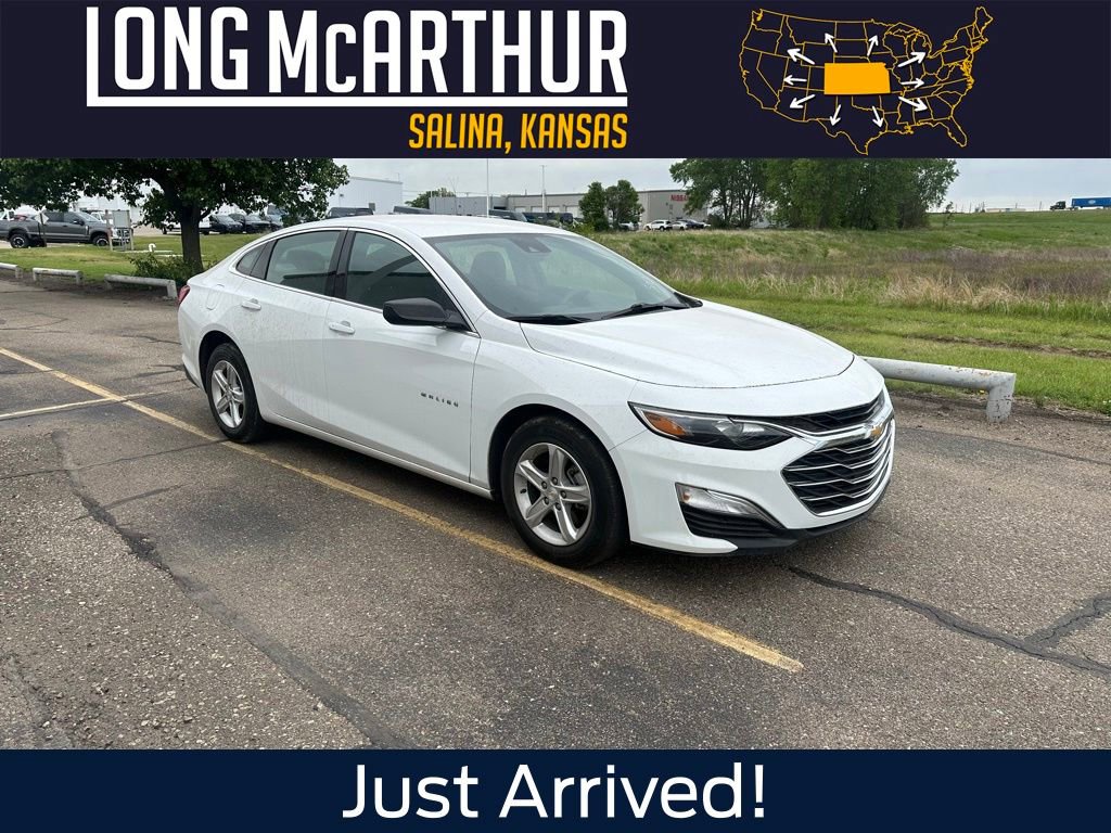 Used 2024 Chevrolet Malibu LS FWD image 1