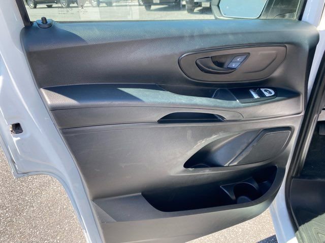 Used 2020 Mercedes-Benz Metris image 10