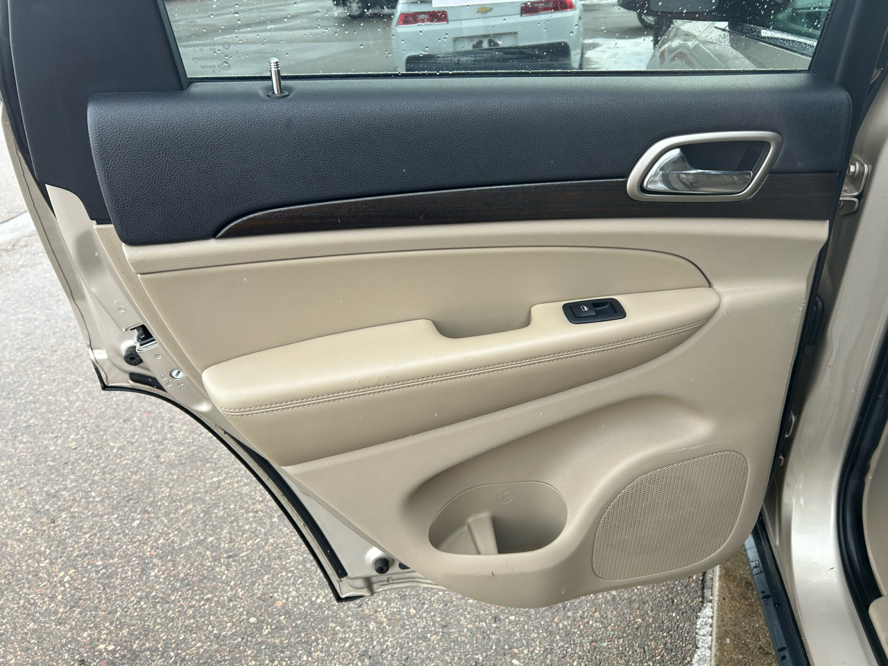 Used 2014 Jeep Grand Cherokee Laredo w/ Quick Order Package 23E image 13