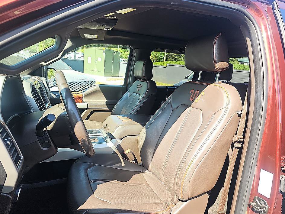 Used 2017 Ford F150 King Ranch w/ Equipment Group 601A Luxury AWD/4WD image 16