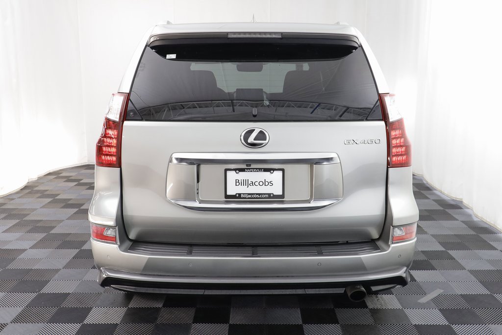 Used 2022 Lexus GX 460 Premium w/ Accessory Package image 18