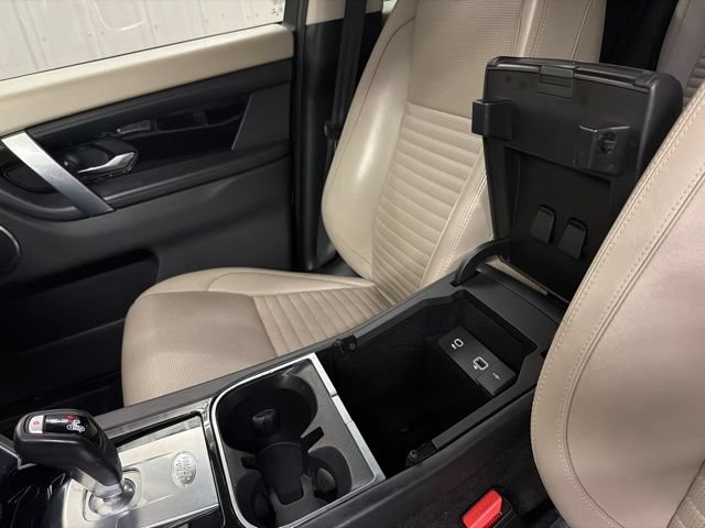 Used 2021 Land Rover Discovery Sport SE AWD/4WD image 35