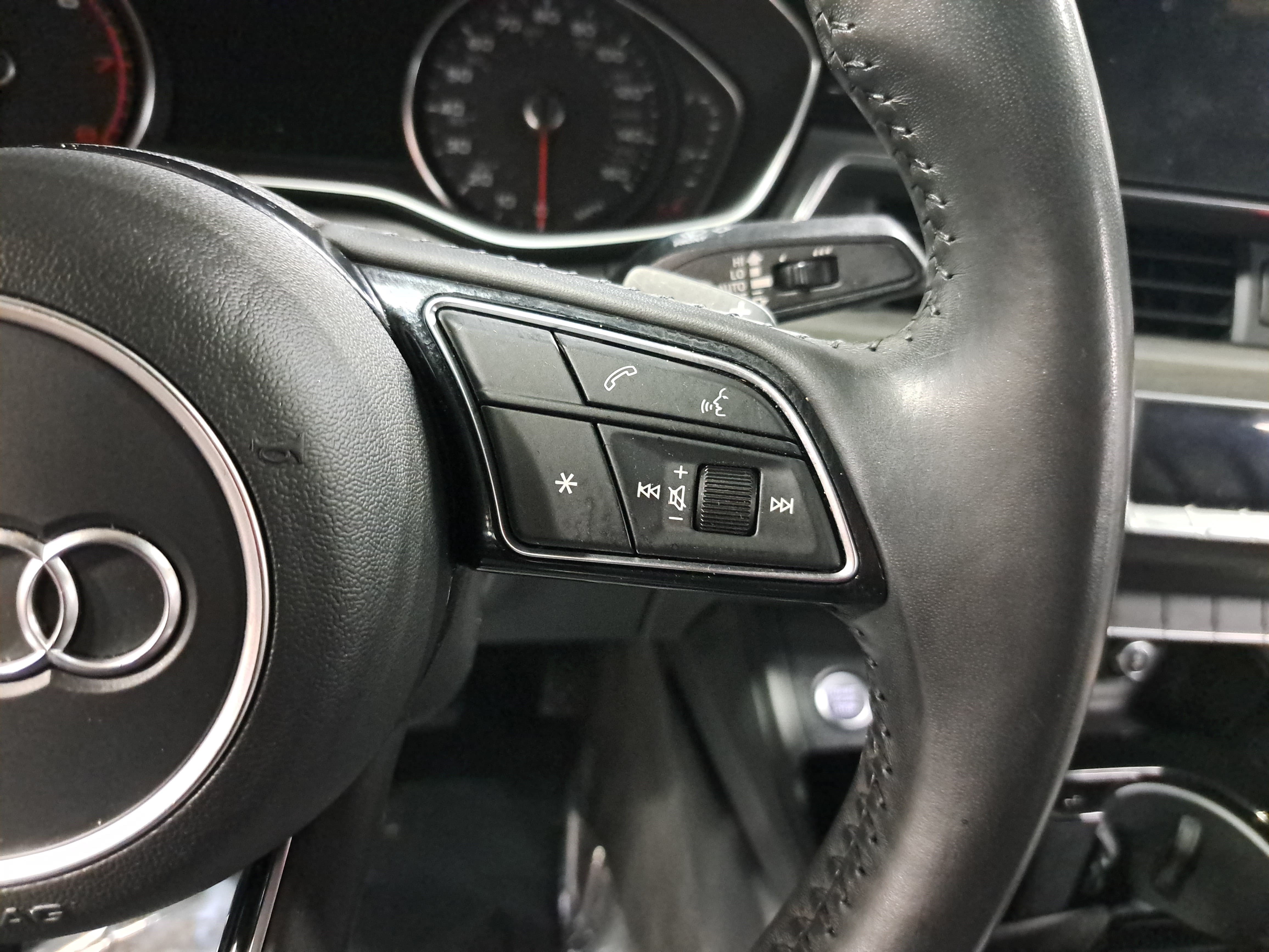 Used 2020 Audi A4 2.0T Premium w/ Convenience Package AWD/4WD image 16