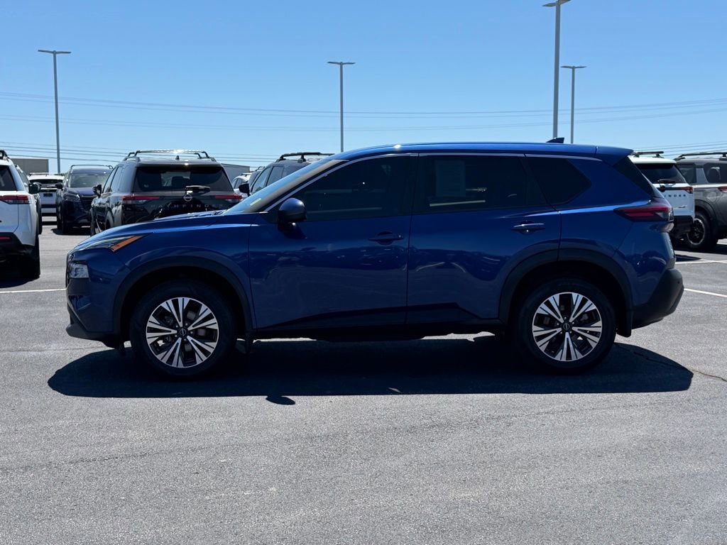 Used 2023 Nissan Rogue SV FWD image 8