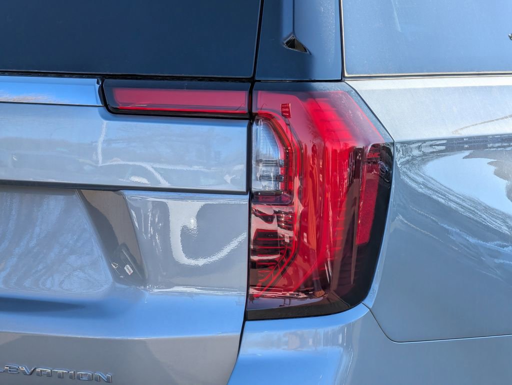 New 2026 GMC Yukon XL Elevation image 17