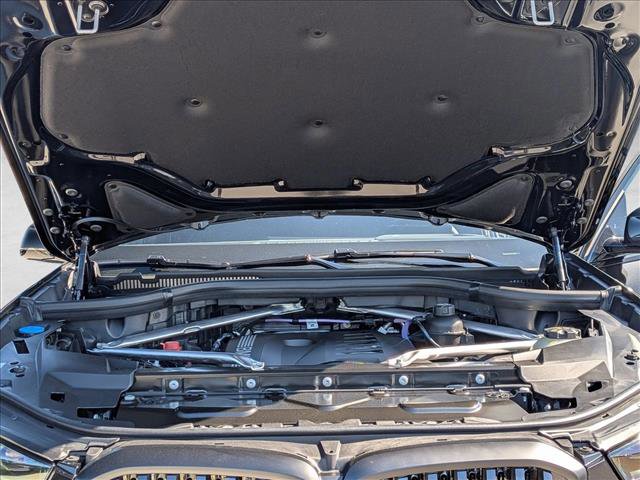 New 2026 BMW X5 xDrive40i w/ M Sport Package image 17