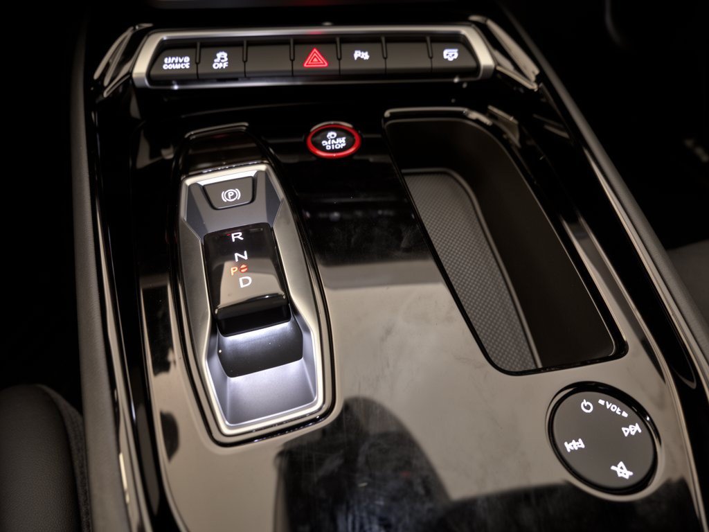 Certified 2023 Audi e-tron GT Premium Plus AWD/4WD image 21