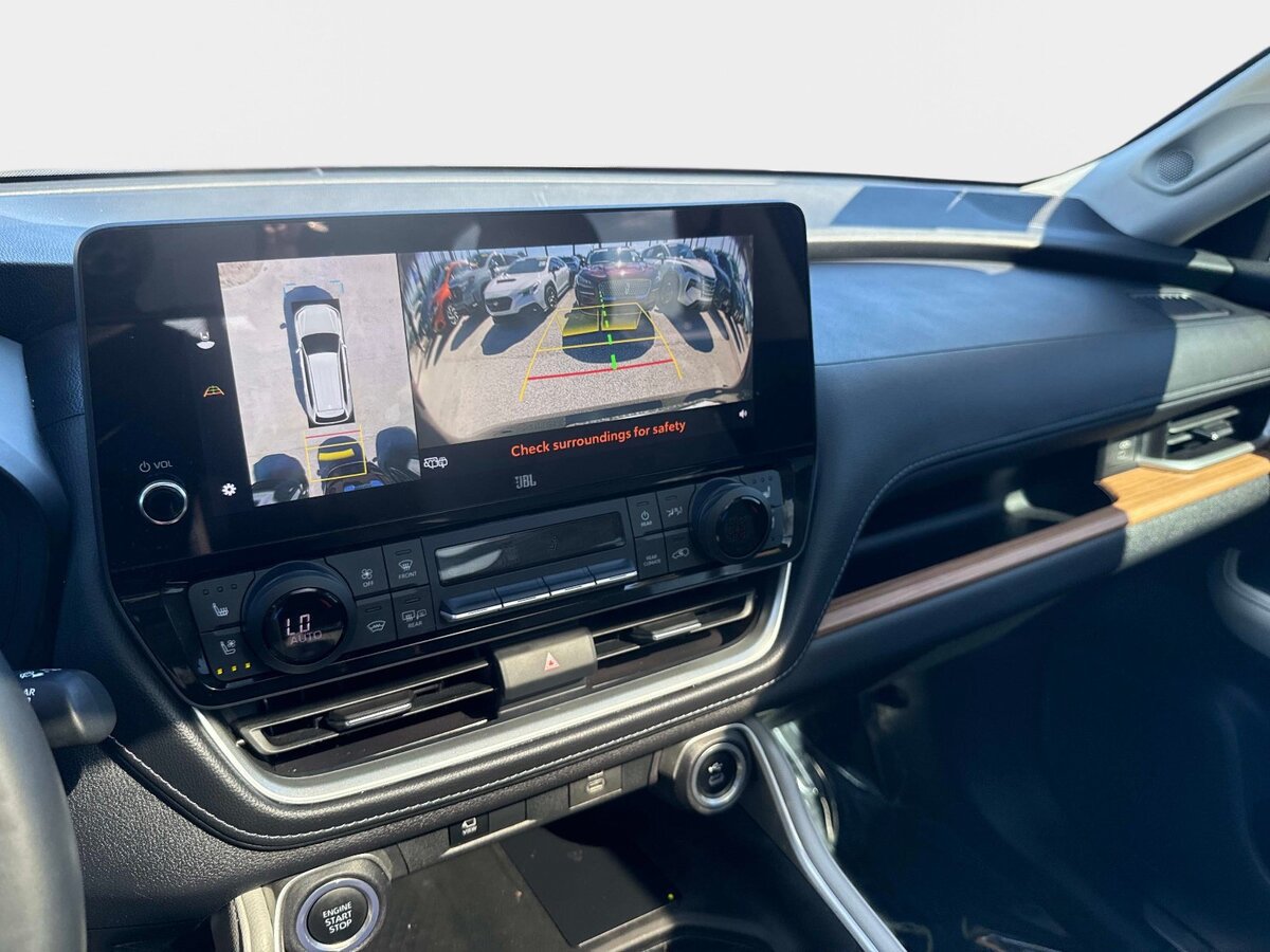 Used 2024 Toyota Grand Highlander FWD image 25