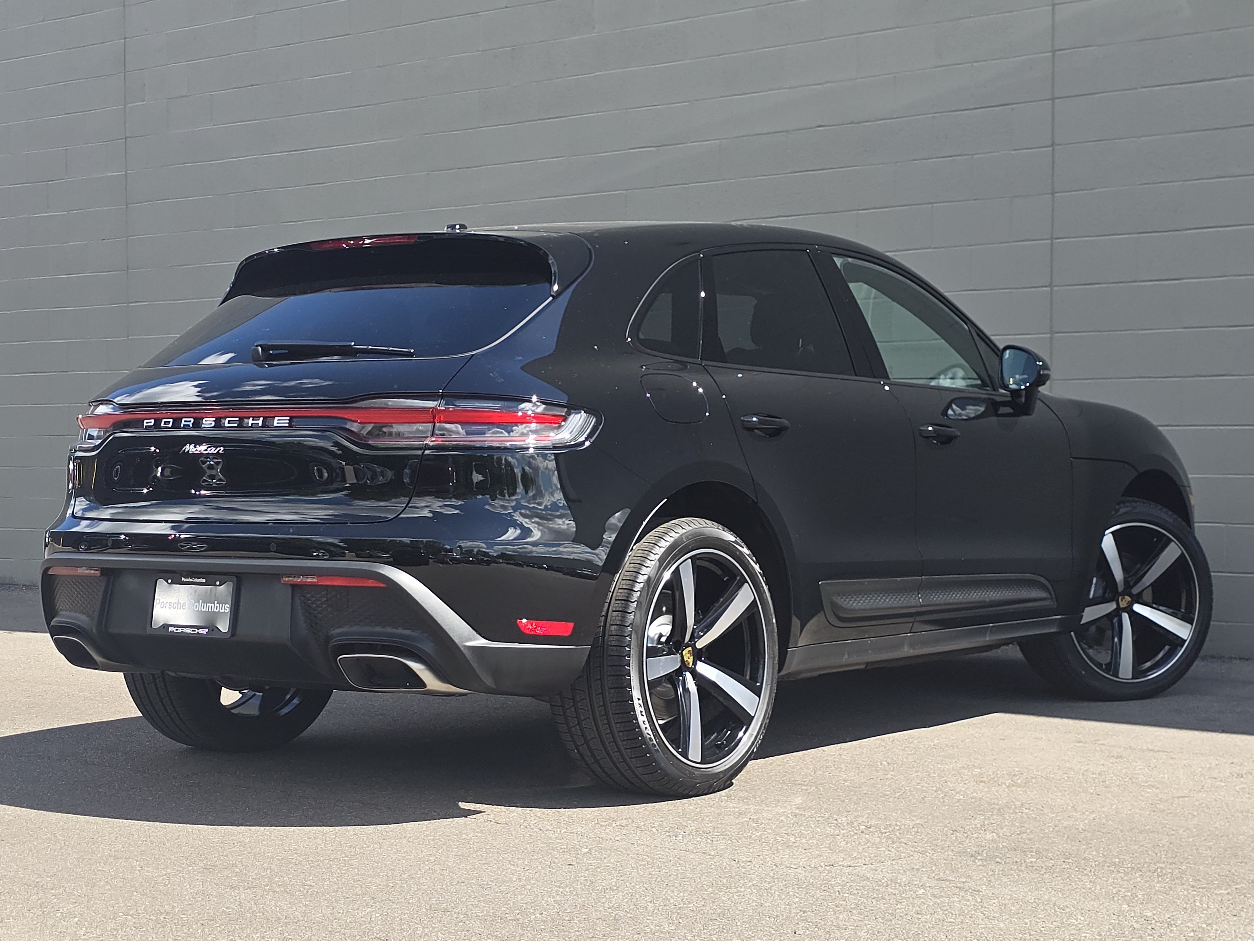 New 2026 Porsche Macan AWD/4WD image 15