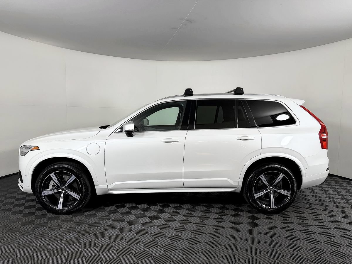 Used 2016 Volvo XC90 T8 R-Design w/ Vision Package AWD/4WD image 18