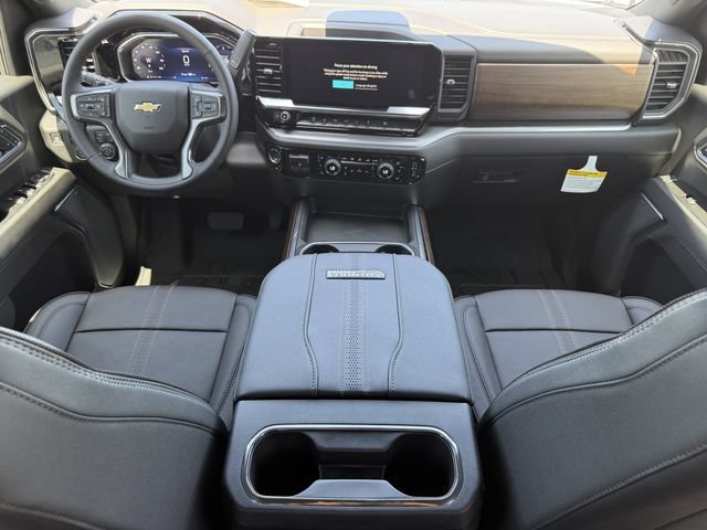 New 2026 Chevrolet Silverado 3500 High Country w/ High Country Premium Package AWD/4WD image 15