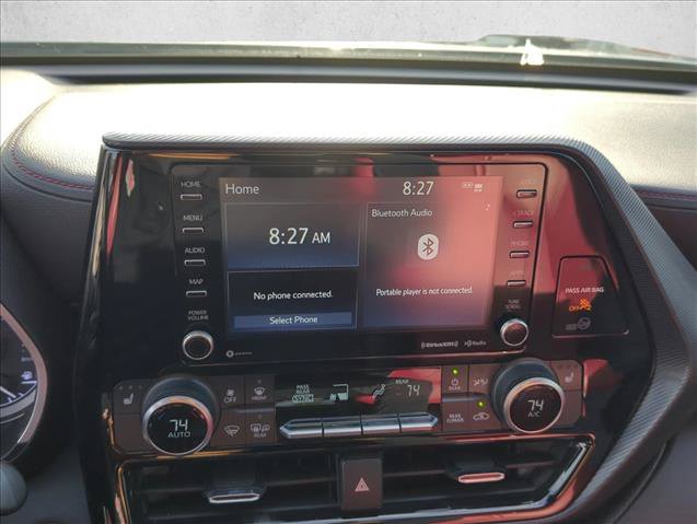 Used 2021 Toyota Highlander XSE FWD image 21