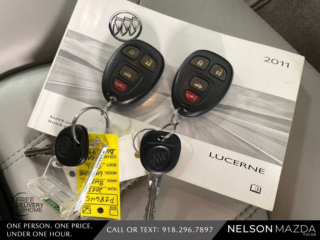 Used 2011 Buick Lucerne CXL image 50