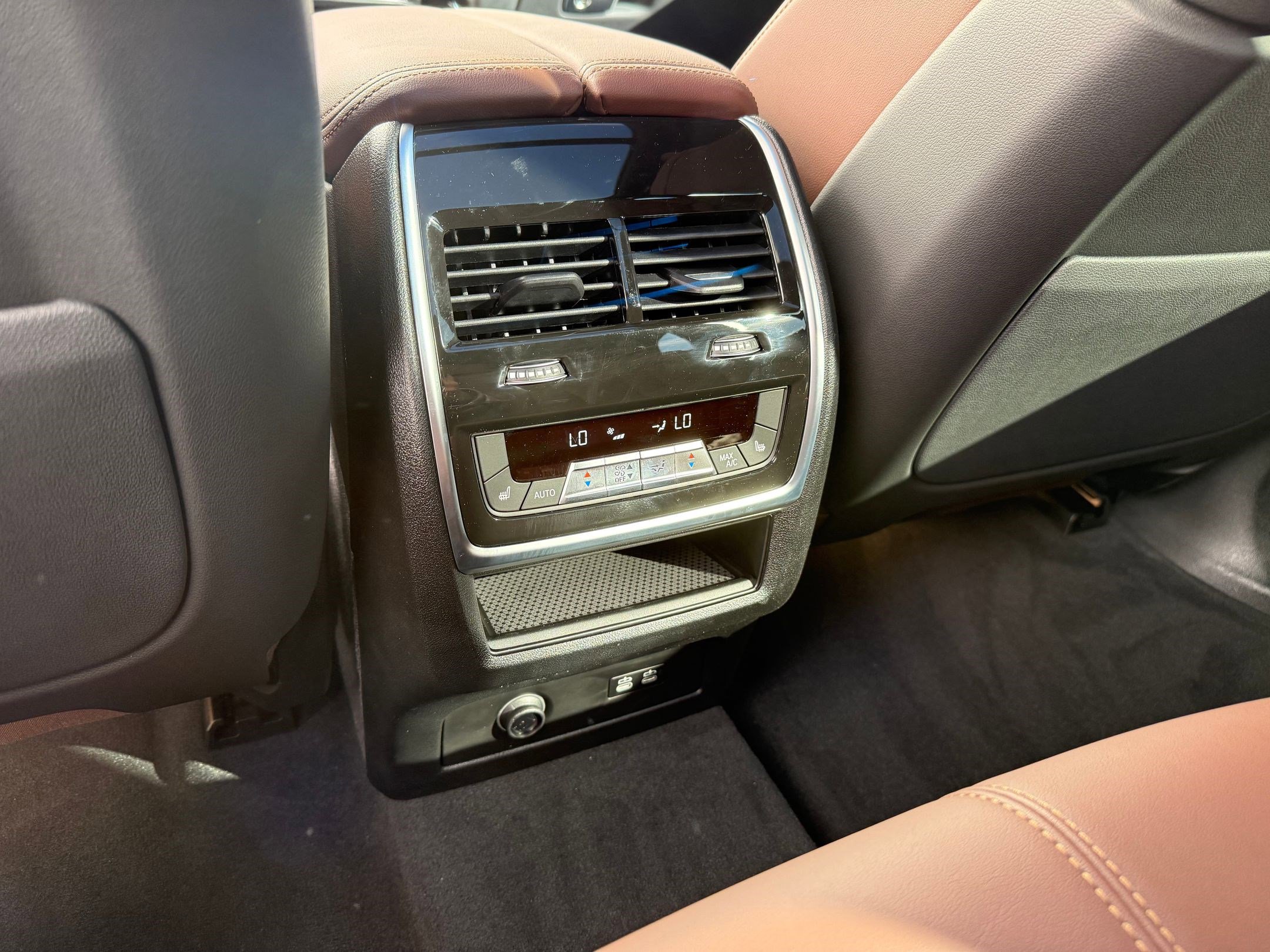 New 2026 BMW X5 xDrive40i w/ M Sport Package image 22