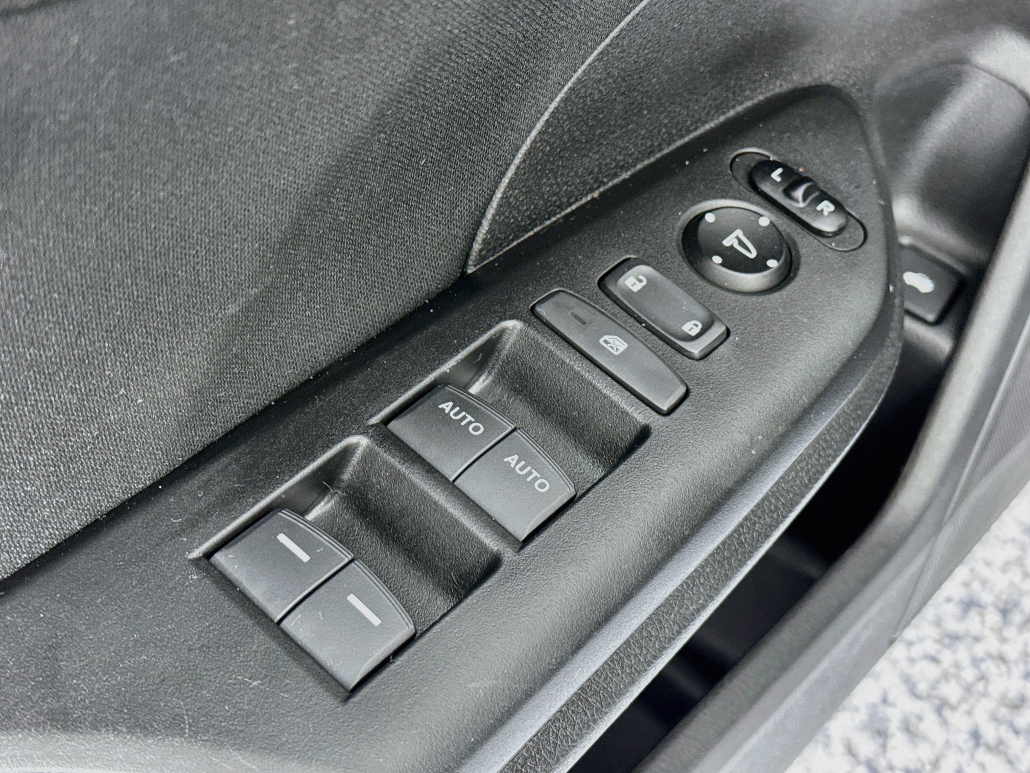 Certified 2021 Honda Civic EX image 17