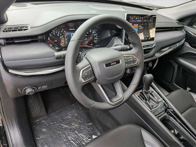 New 2026 Jeep Compass Limited image 3
