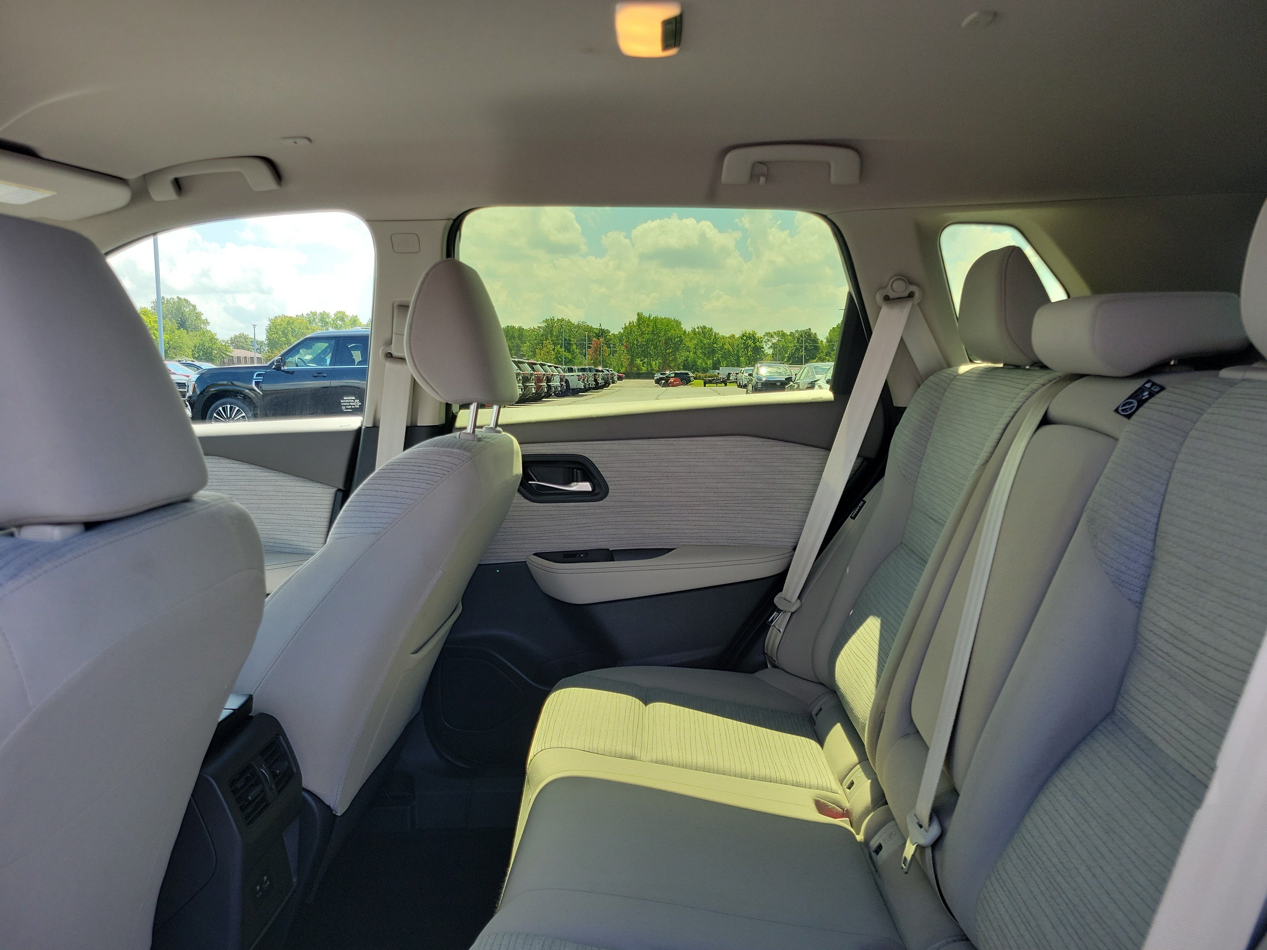 Certified 2023 Nissan Rogue SV AWD/4WD image 11