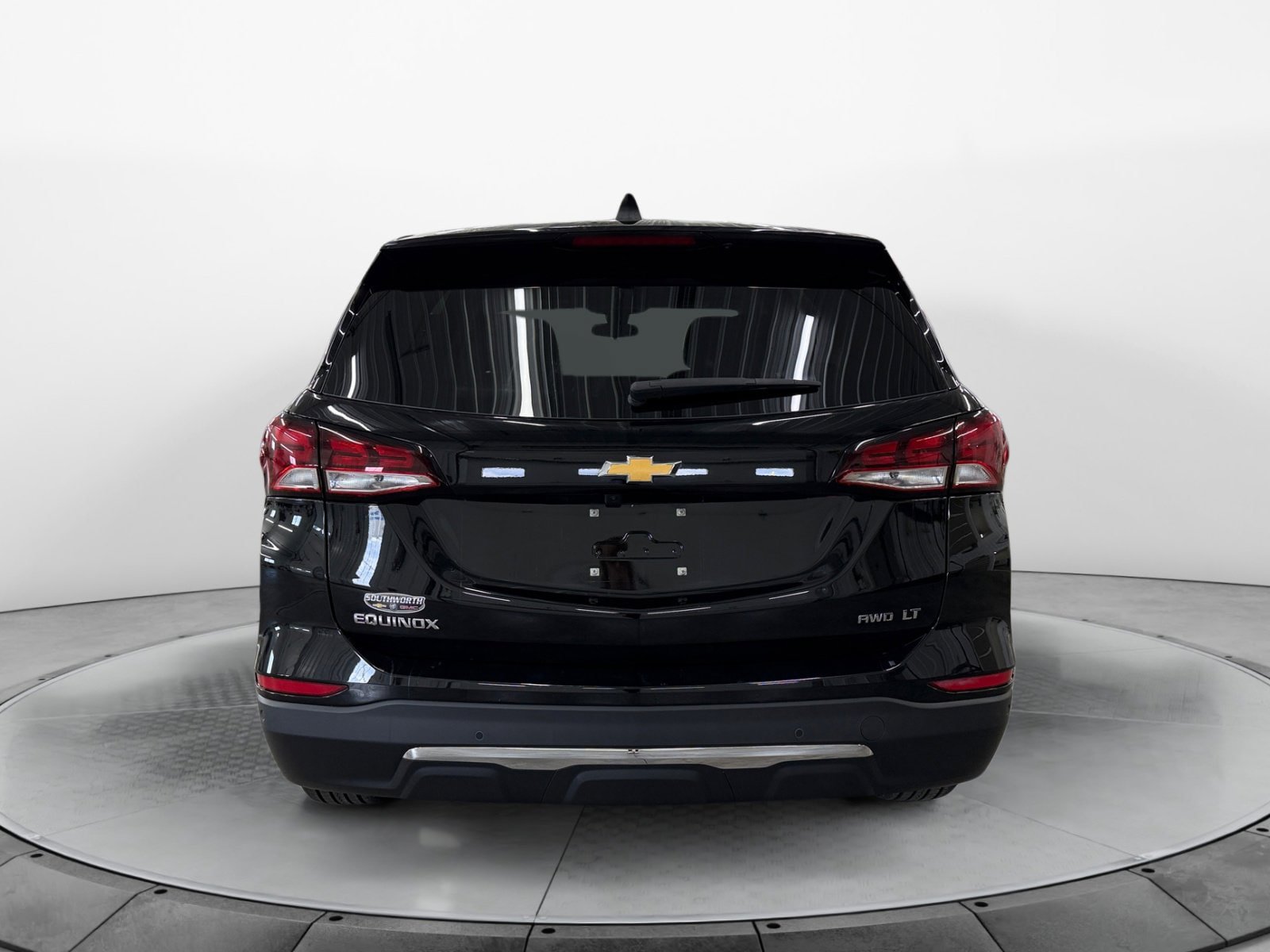 Used 2023 Chevrolet Equinox LT AWD/4WD image 6