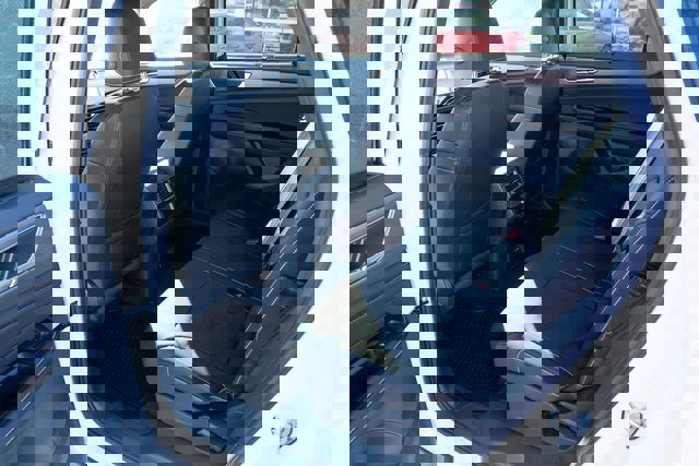 New 2026 Volkswagen Atlas Cross Sport SE image 27