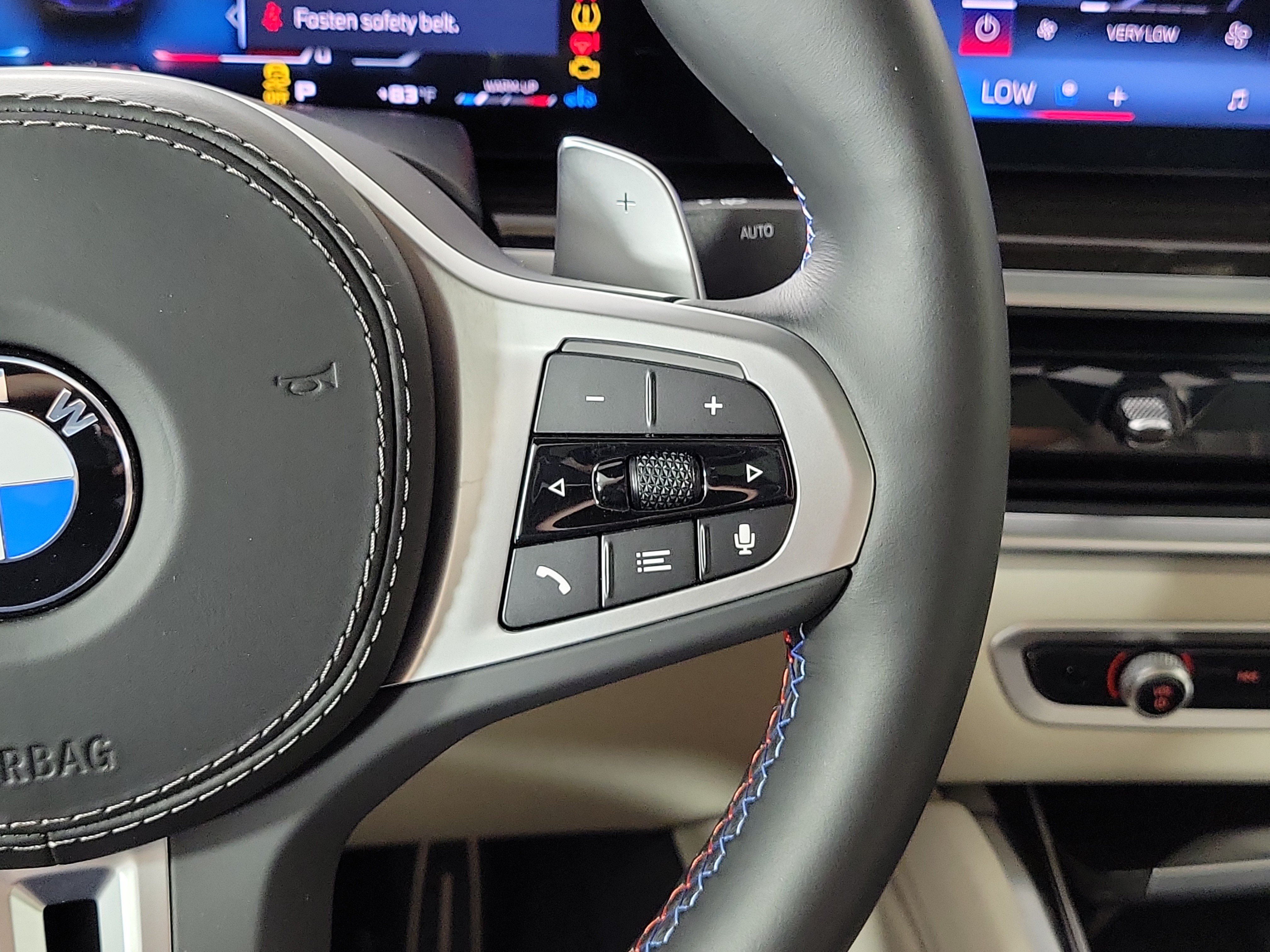 Certified 2025 BMW X6 M60i AWD/4WD image 14
