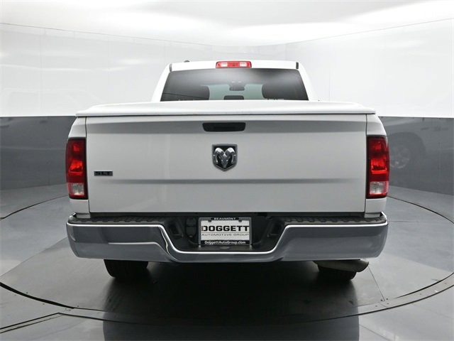Used 2022 RAM 1500 Classic SLT image 8