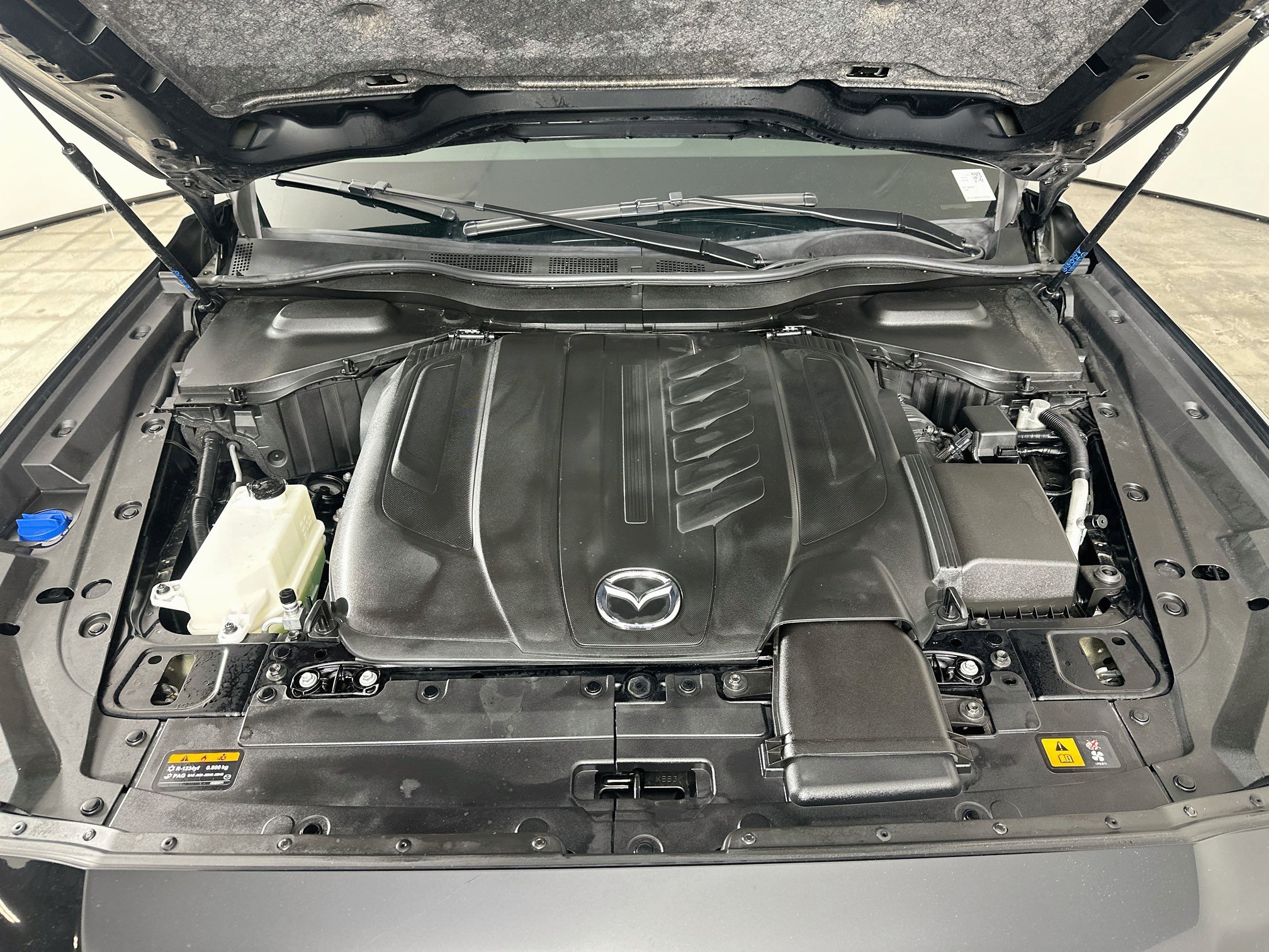 Used 2025 MAZDA CX-90 3.3 Turbo w/ Select Package AWD/4WD image 35
