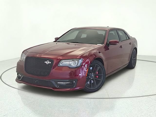Used 2023 Chrysler 300 C RWD image 1