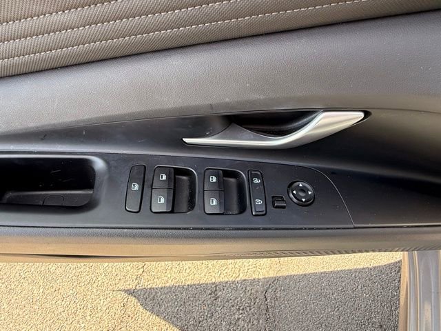 Used 2024 Hyundai Elantra SEL w/ Convenience Package image 13