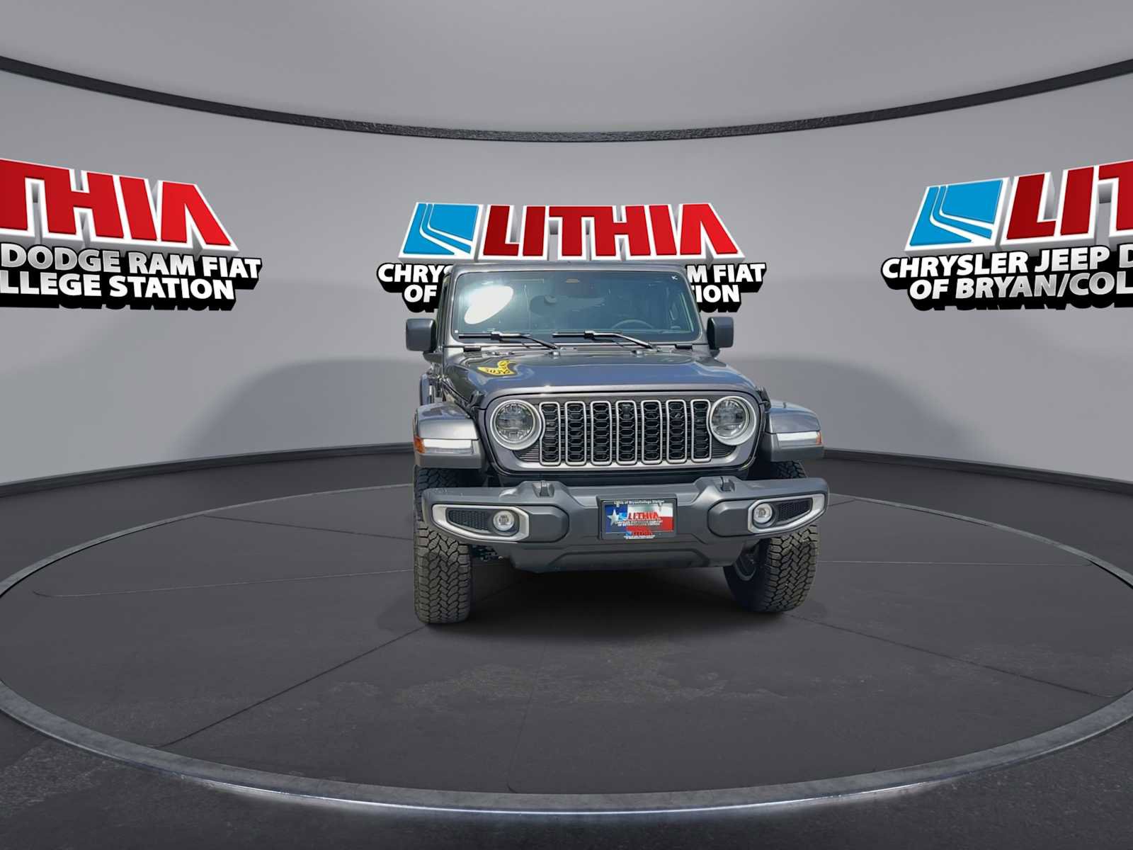New 2026 Jeep Wrangler Unlimited Sahara AWD/4WD image 3