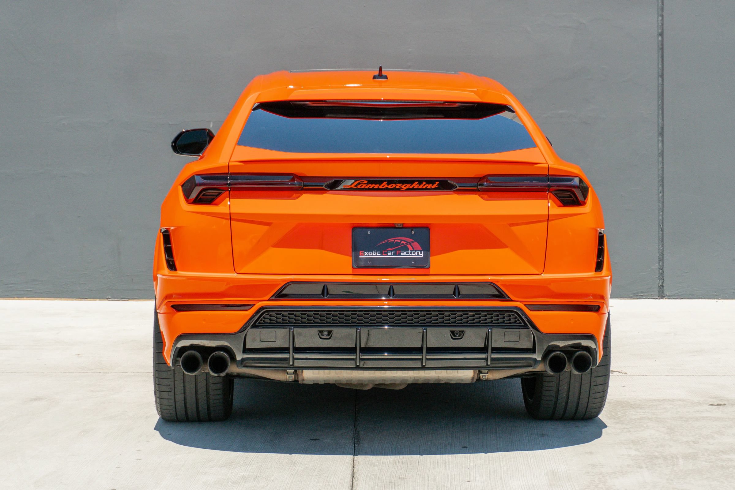 Used 2023 Lamborghini Urus S AWD/4WD image 8