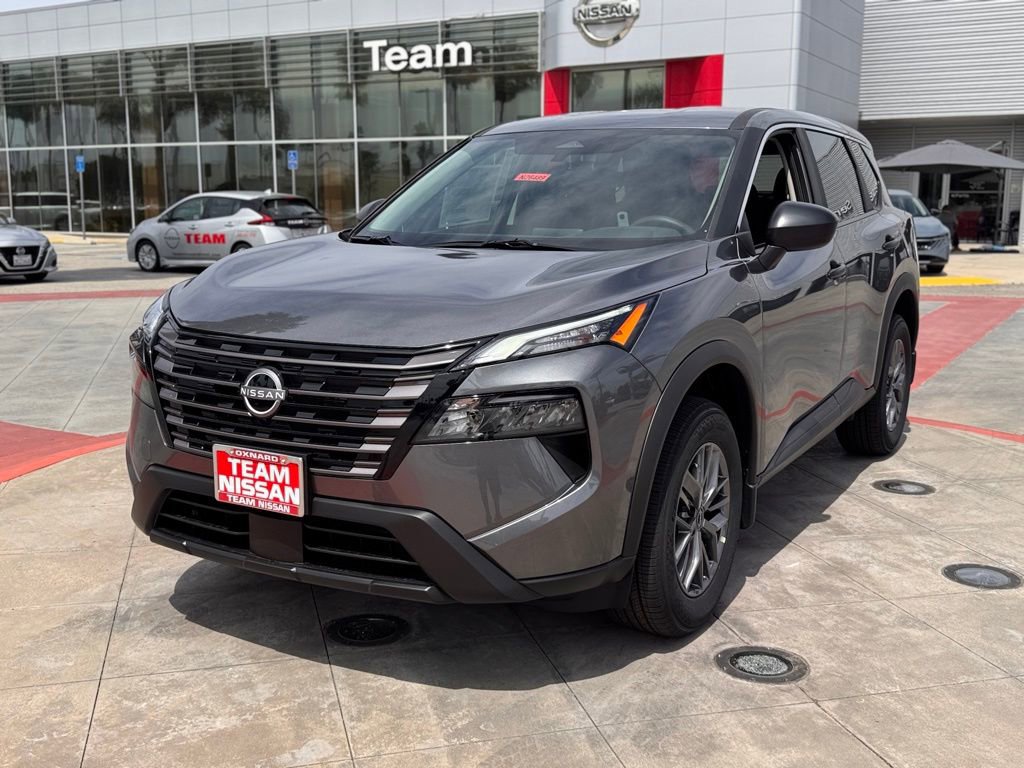 New 2026 Nissan Rogue S image 4