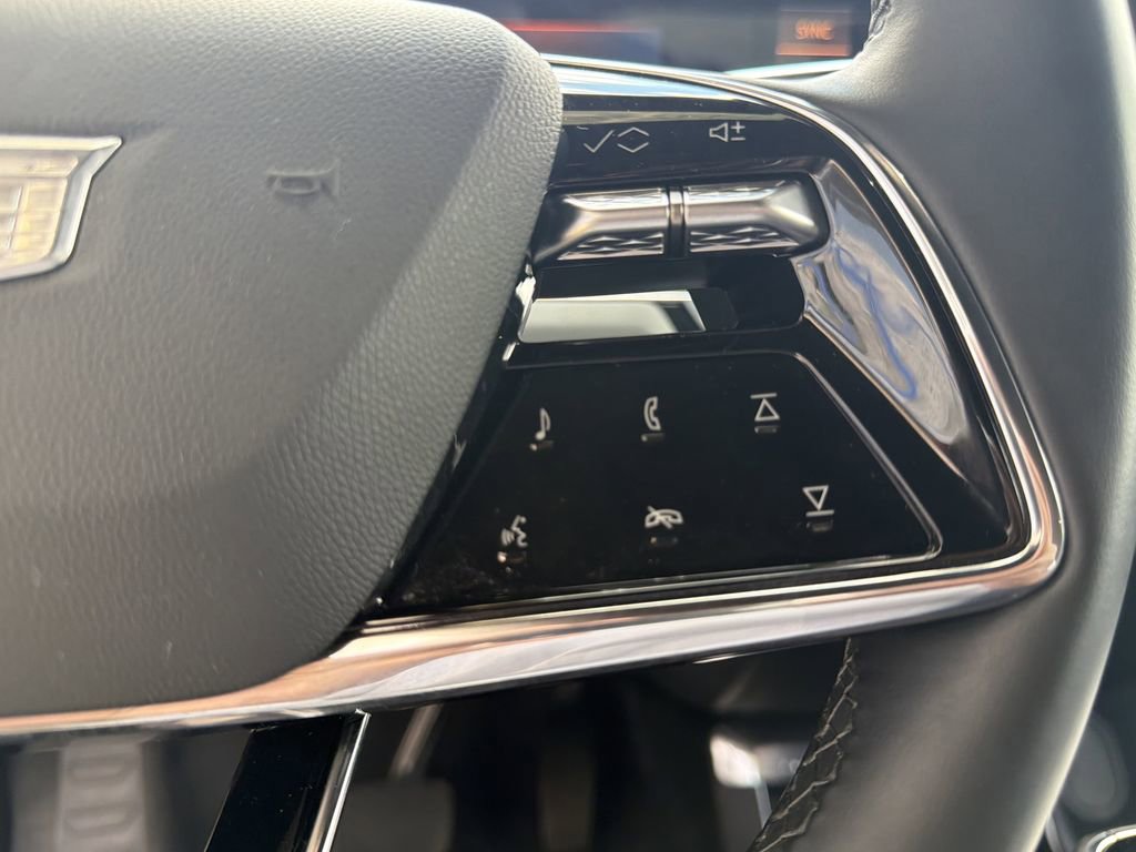 Used 2024 Cadillac Lyriq Tech image 29