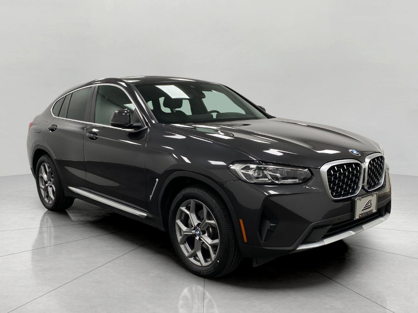 Certified 2025 BMW X4 xDrive30i