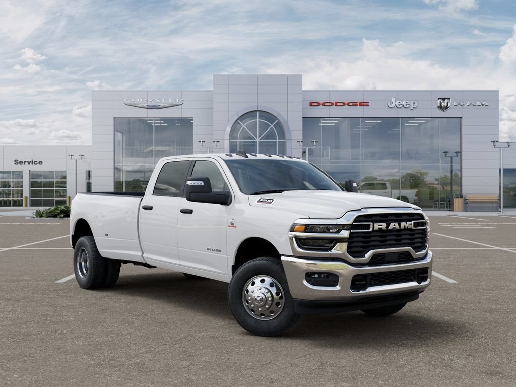 New 2026 RAM 3500 Big Horn AWD/4WD image 5
