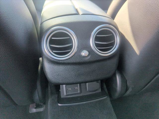 Used 2023 Mercedes-Benz E 350 4MATIC Sedan image 9